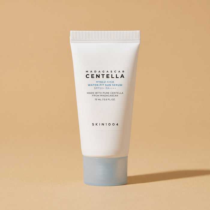 SKIN1004 Hyalu-Cica Water-Fit Sun Serum SPF 50+ – Sonnenschutz-Serum fürs Gesicht, 15 ml